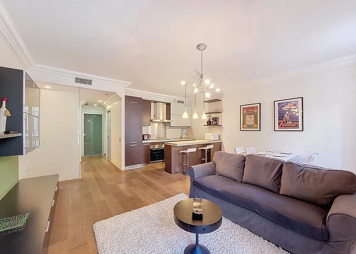 شقة Nestor&jeeves - California - - Very Close Sea